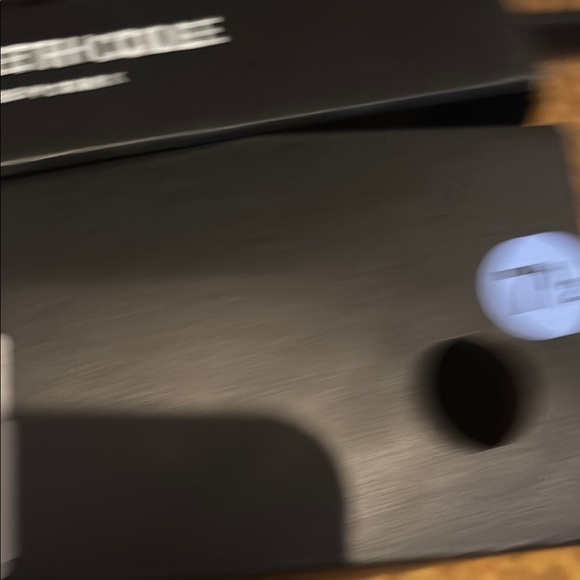 Kenneth Cole Navy Wedge Sandals. Size 7.5 preloved - Picture 12 of 16